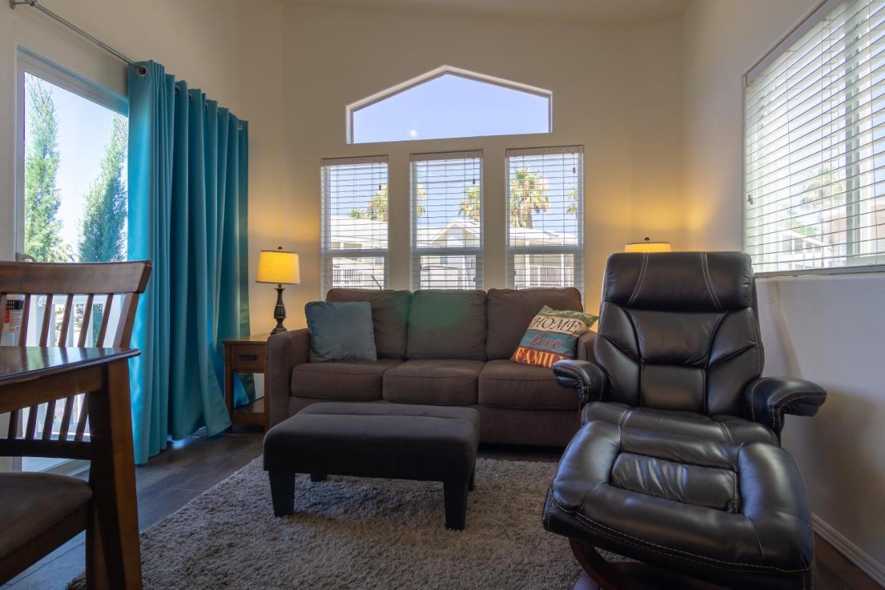 Sky Valley Mineral Hot Springs Resort Desert Hot Springs Bagian luar foto